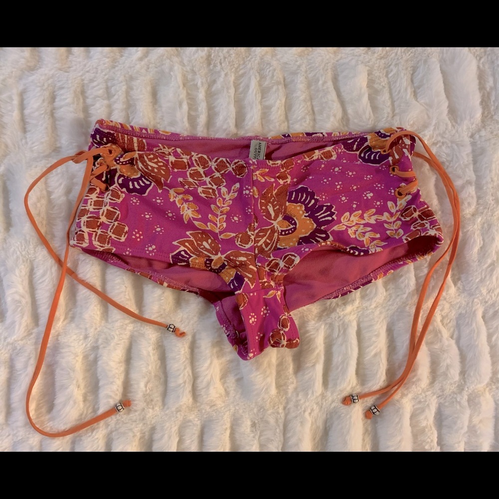 Boy short bikini bottom